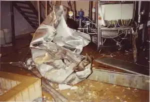 Industrial accident caused by nitric acid and isopropyl alcohol mixing